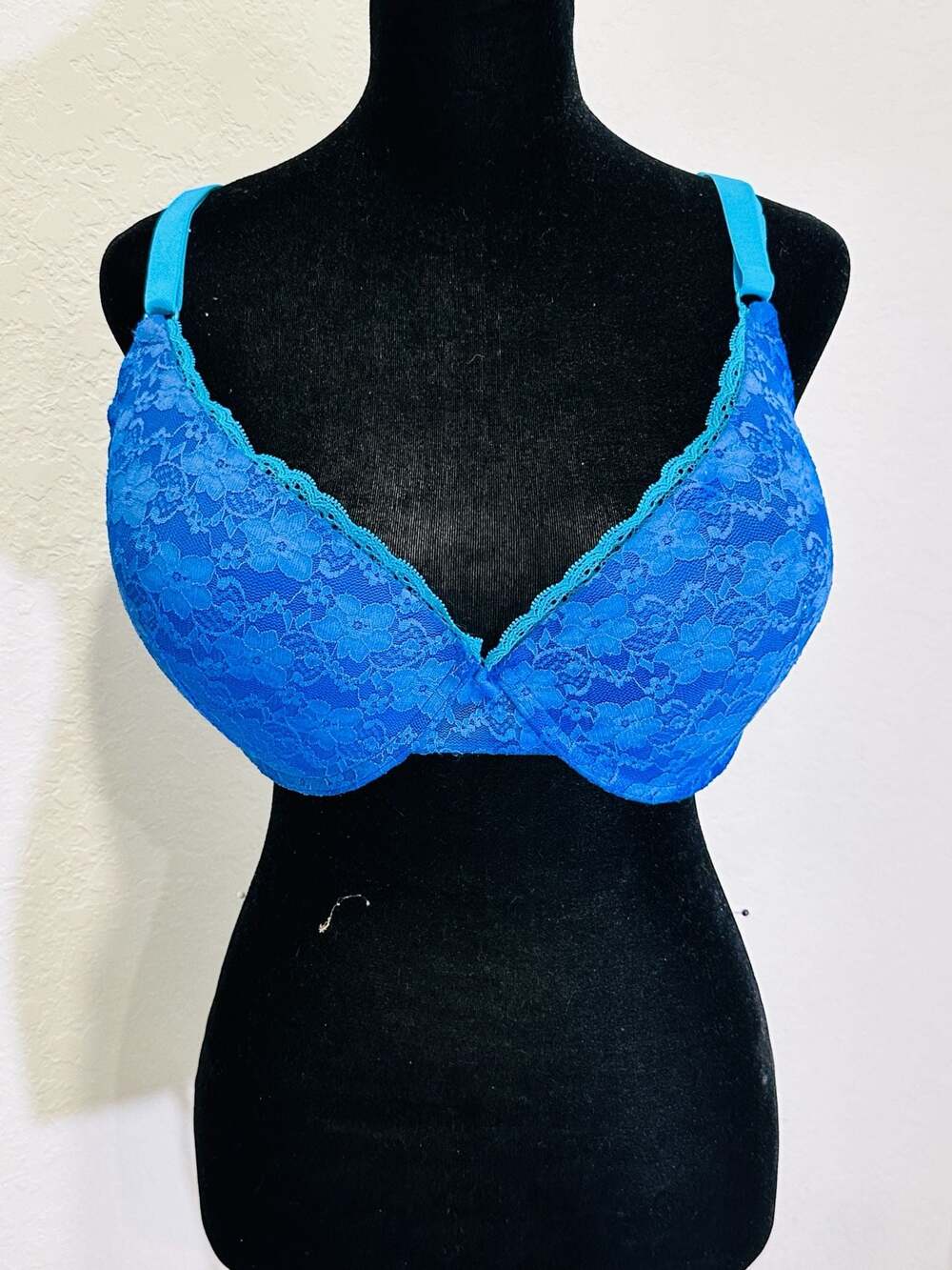 Fruit of the Loom A Fresh Collection Lace Underwire Bra Size 40D